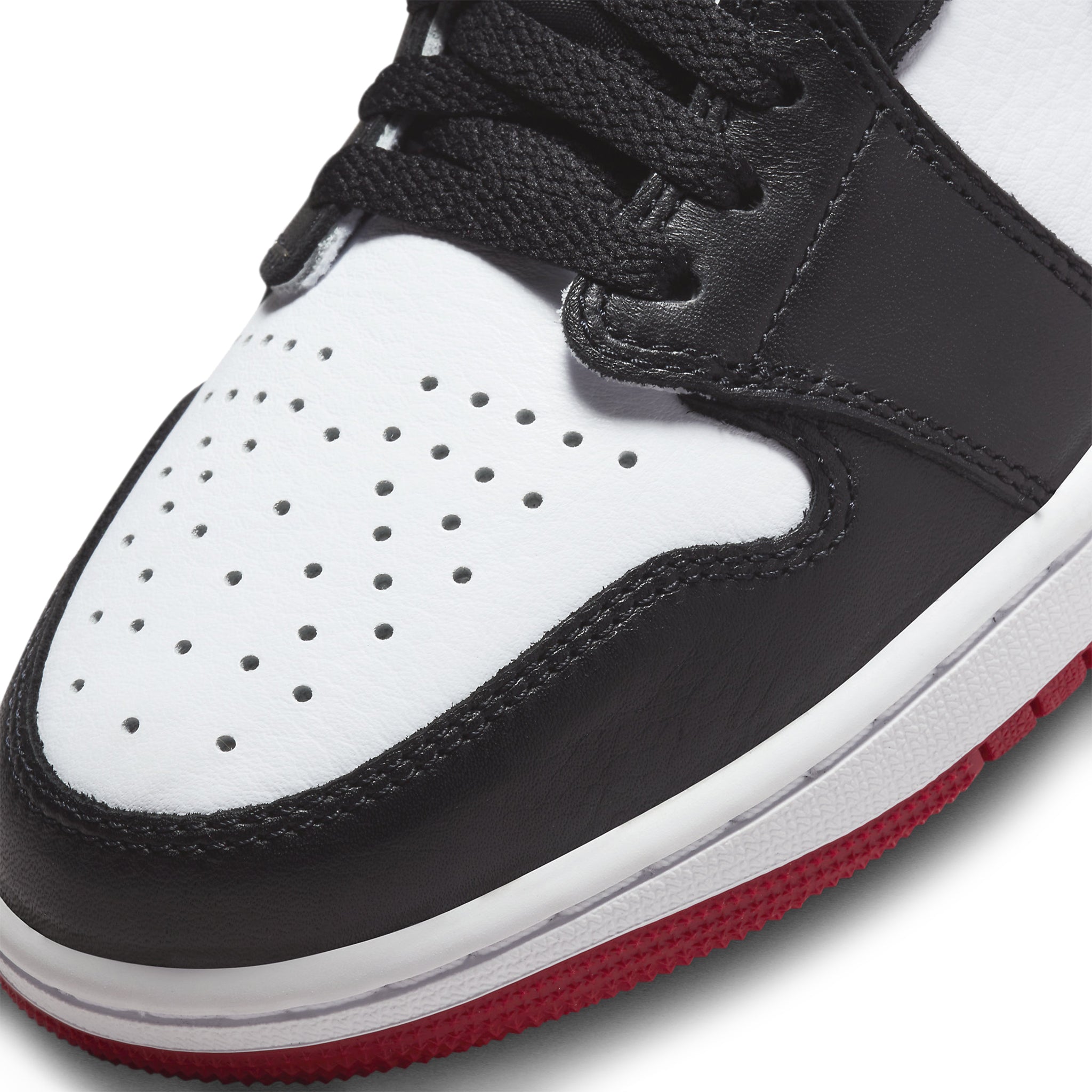 Toe view of Air Jordan 1 Low Black Toe CZ0790-106